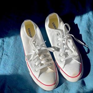 White converse 9.5 nwot